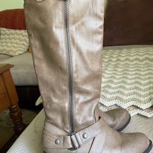 Boot 👢comfortable shoes